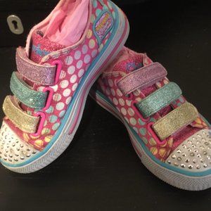 SKECHERS TWINKLE TOES. SIZE 11